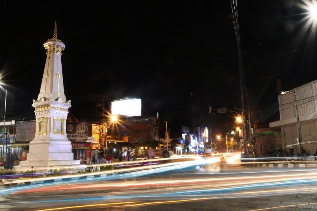 OYO 90804 Oma Uti Homestay Syariah Yogyakarta Luaran gambar